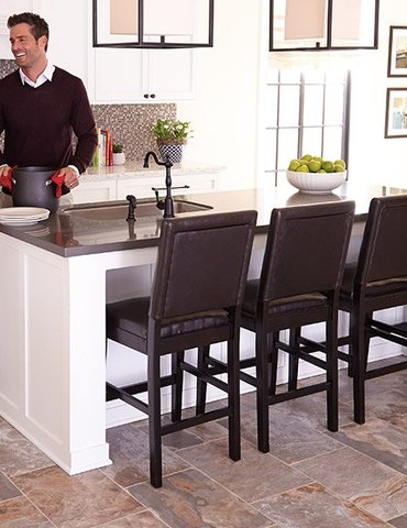 The Blue Springs, MO area’s best tile flooring store is Blue Springs Carpet & Tile