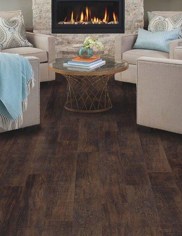 Wood look luxury vinyl plank flooring in Lee's Summit MO from Blue Springs Carpet & Tile