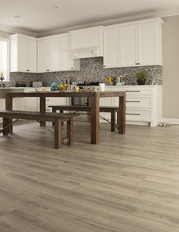 Luxury vinyl flooring in Oak Grove MO from Blue Springs Carpet & Tile