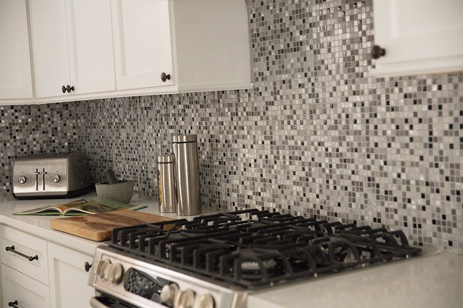 Custom tile backsplash in Grain Valley MO from Blue Springs Carpet & Tile